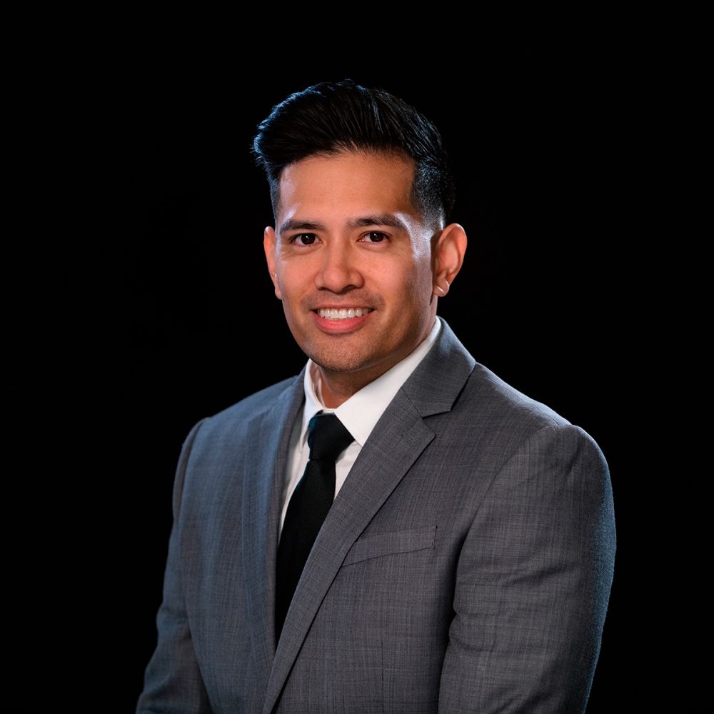 Walter Osias, MD